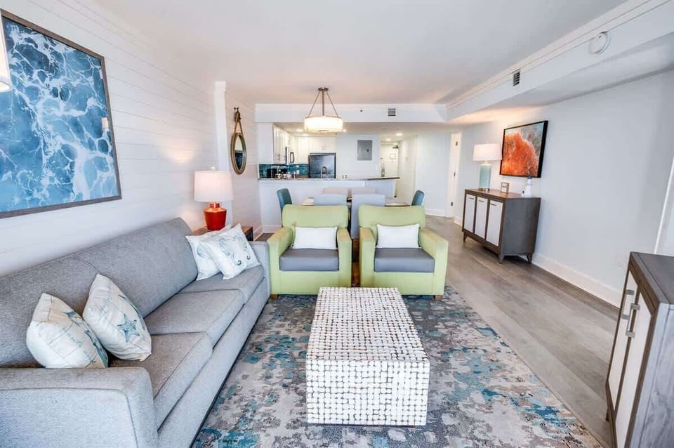 Large Living Area with Views of the Ocean, Beautifully Decorated
