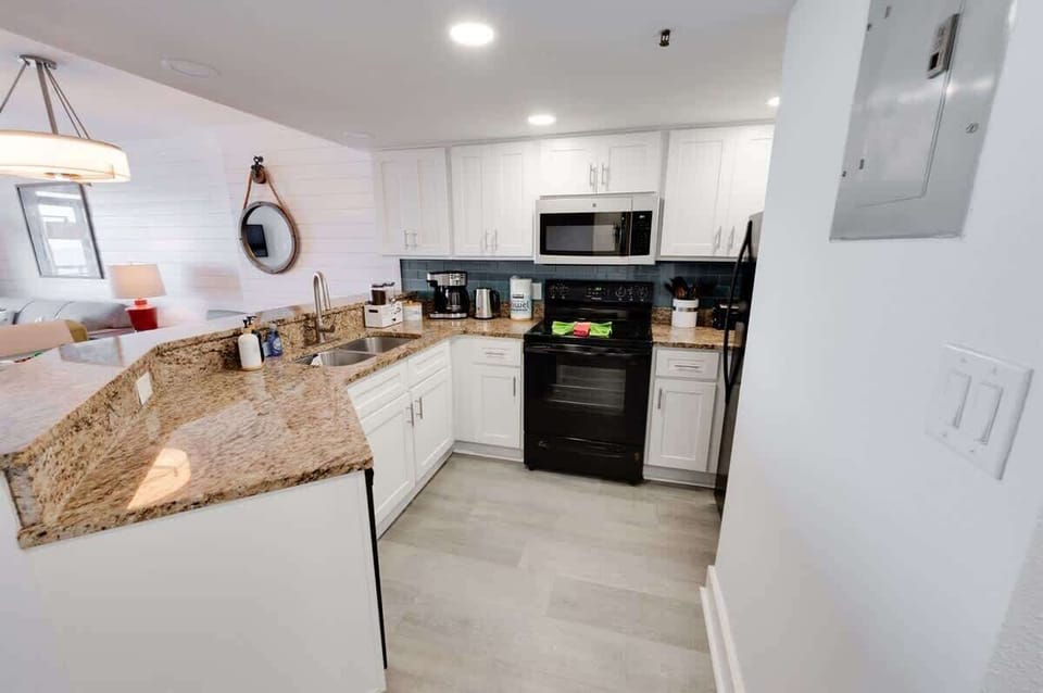 Large Kitchen Area