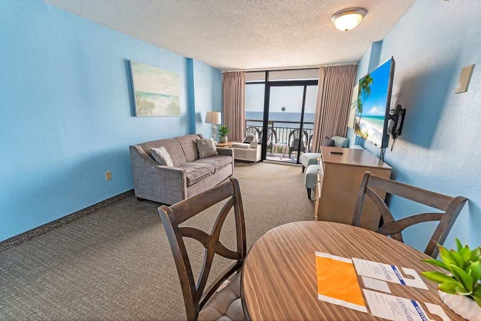 Large Living Area with Views of the Ocean, Beautifully Decorated