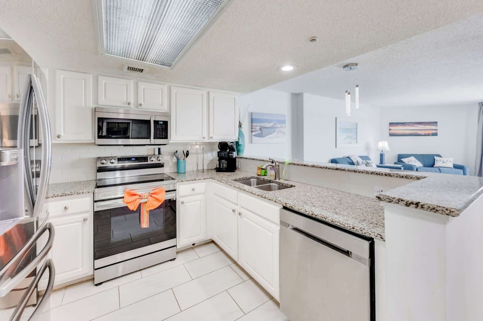 Fully Equipped Kitchen for Your Stay
