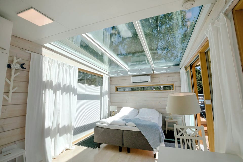 Deluxe Villa, Park View | In-room dining