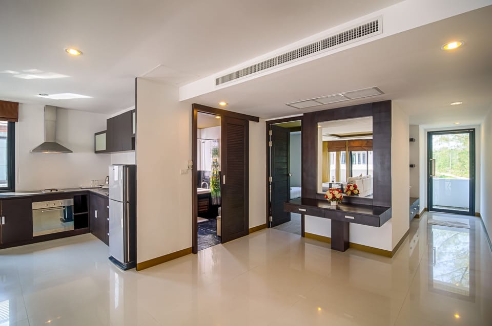 Comfort Apartment, 1 Double Bed, Garden Area | Living area | 32-inch LCD TV with satellite channels, TV, DVD player