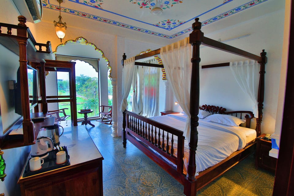 Family Suite | Desk, laptop workspace, free WiFi