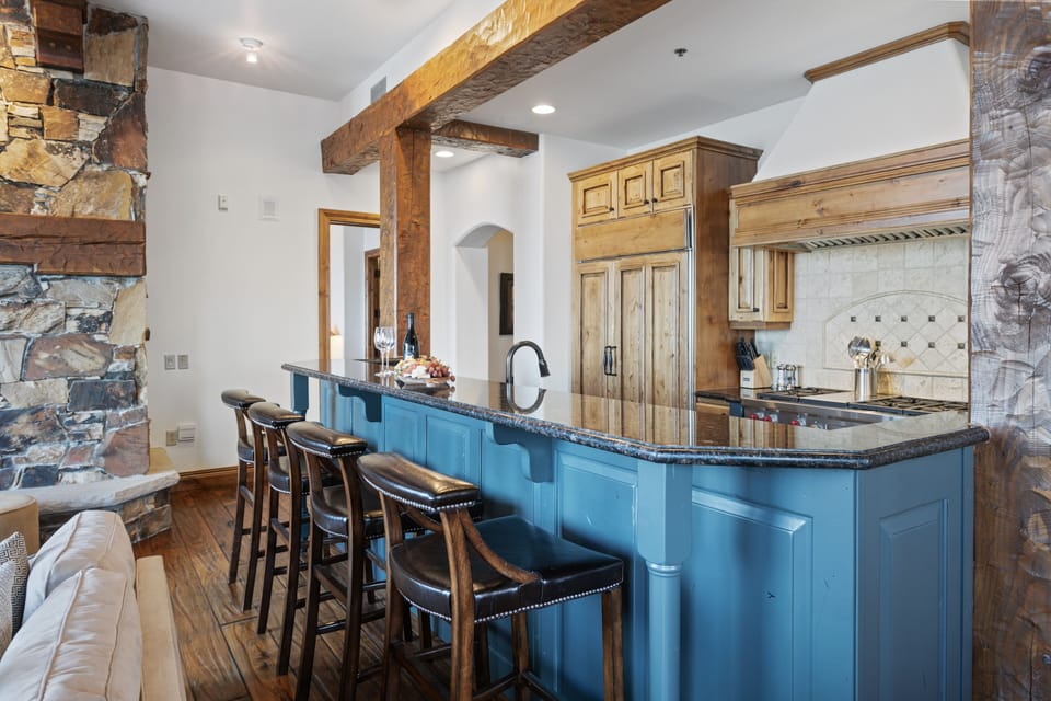 Indoors, Kitchen, Furniture, Hardwood, Couch