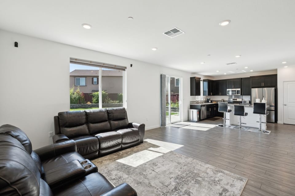 Furniture, Indoors, Living Room, Room, Floor