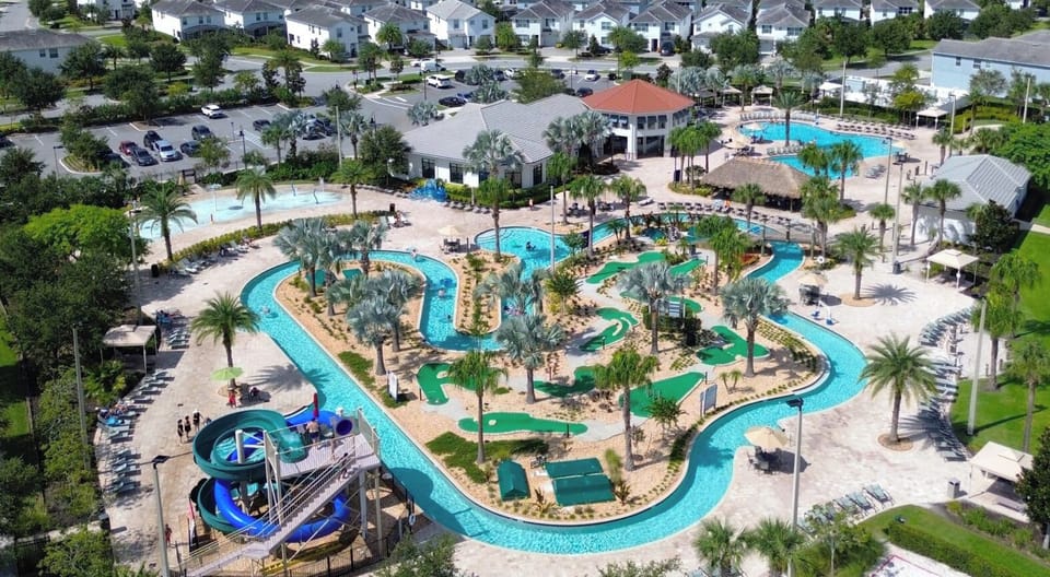Storey Lakes is shock-full of fun amenities and activities for all ages