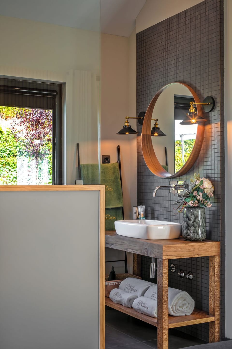 Superior Double Room, Vineyard View (Quarto 1) | Soundproofing, free WiFi, bed sheets