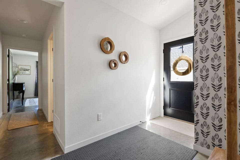 Welcome to our Modern Retreat, a stylish haven perfect for families or groups of up to 10 guests.