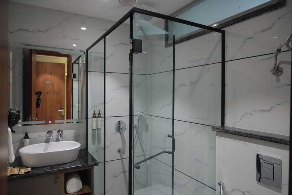 Double or Twin Room, Balcony, City View | Premium bedding, memory foam beds, minibar, in-room safe