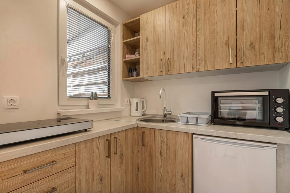 Private kitchenette