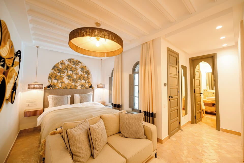 Deluxe Room | In-room safe, free WiFi
