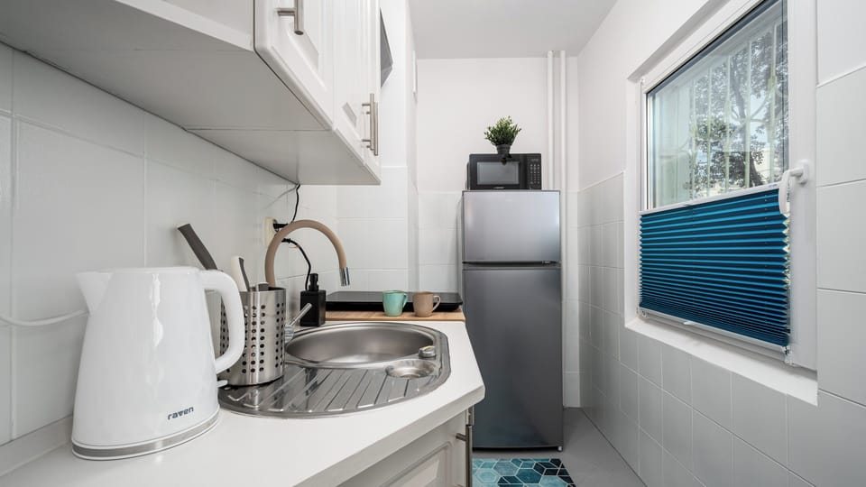 Apartament (42) | Private kitchen | Electric kettle
