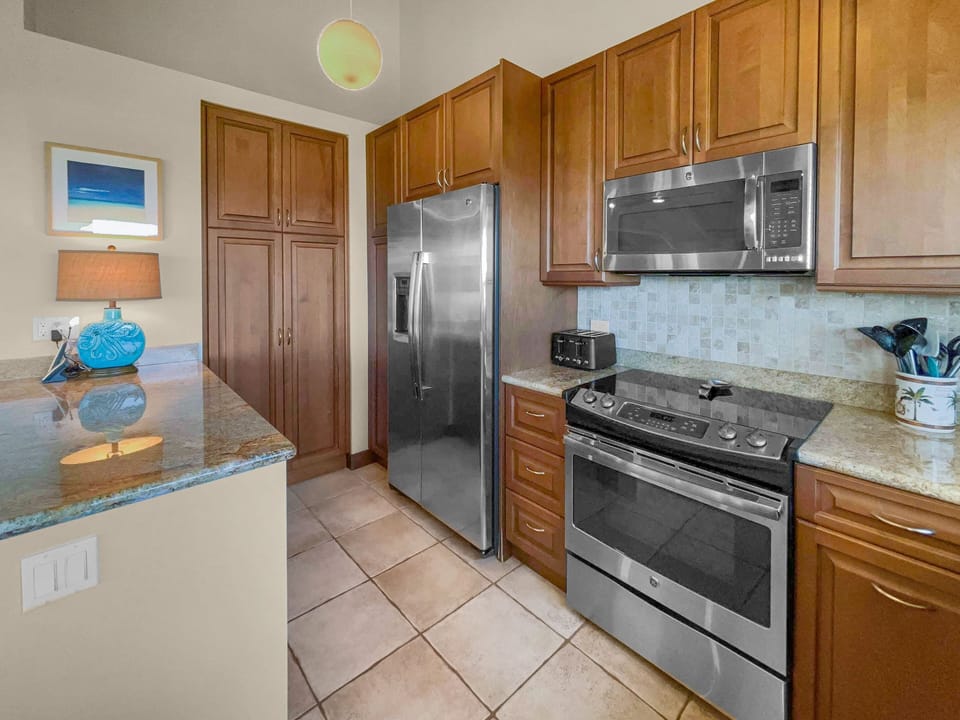 Condo, 2 Bedrooms | Private kitchen | Coffee/tea maker, fridge, oven, toaster