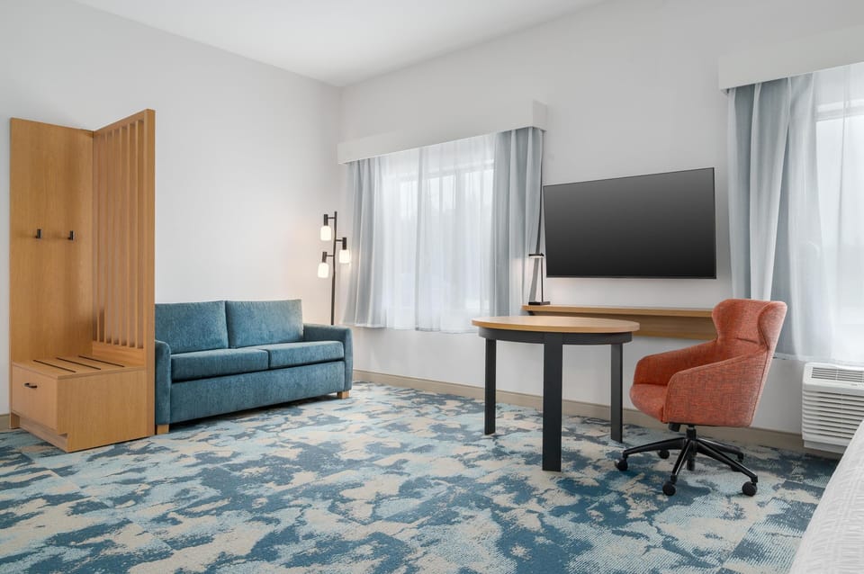 Studio Suite, 1 King Bed | Free WiFi