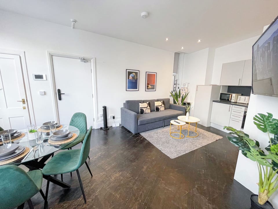 Open-plan living, dining & kitchen area - Old Street, Shoreditch & Hoxton flat