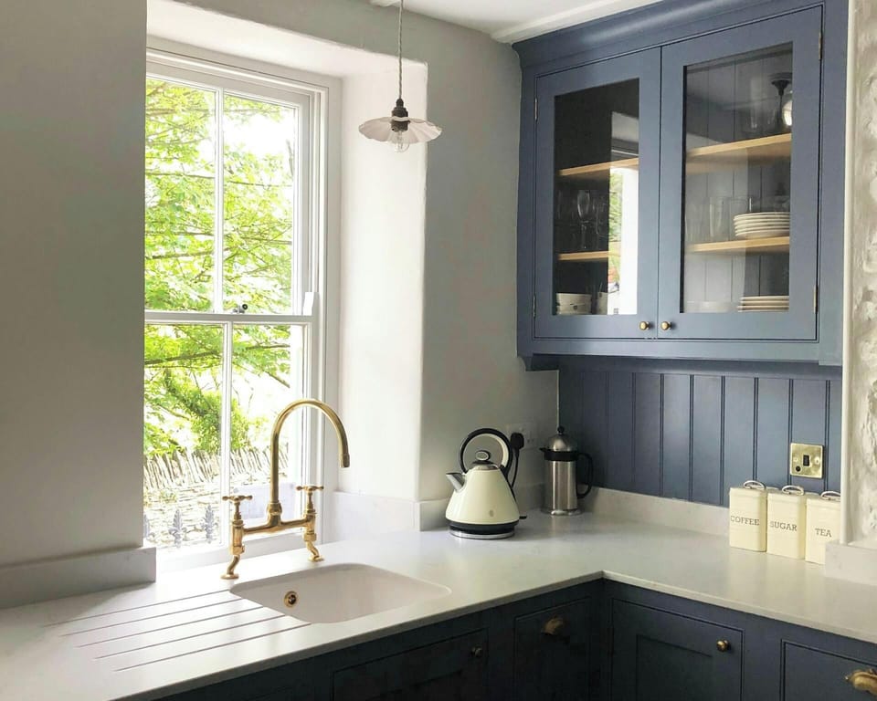 Kitchen sink and kettle