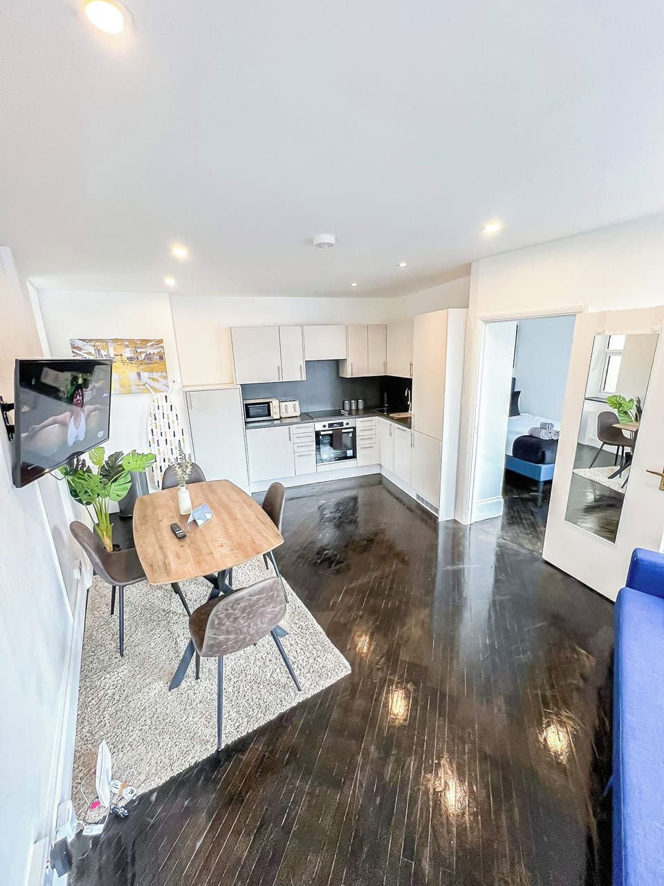 London's 1-Bedroom Apartment with Free WI-Fi in Shoreditch, Old Street, Hoxton
