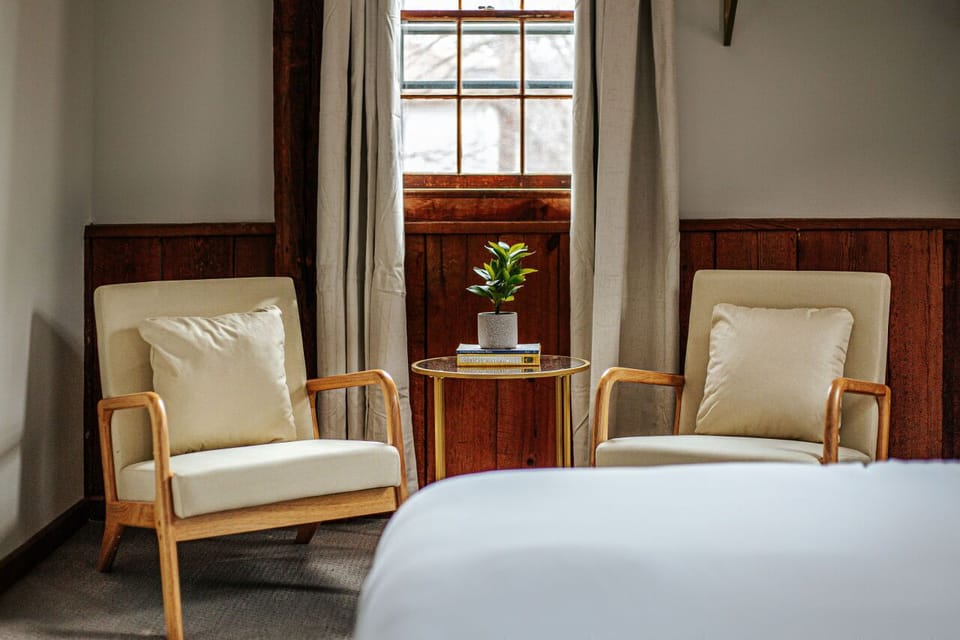 Comfort Double Room | Individually decorated, individually furnished, blackout drapes