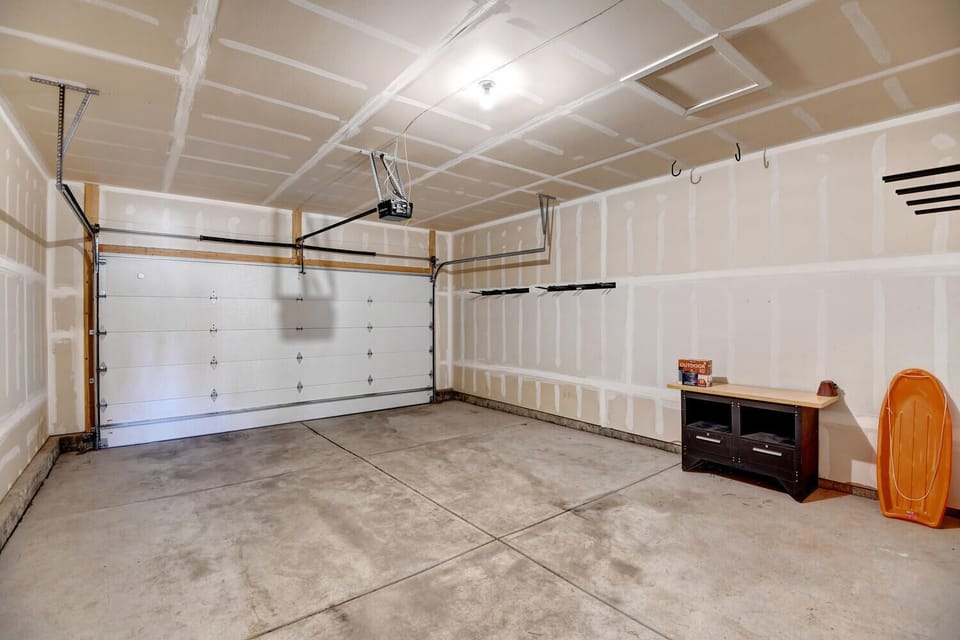 2 Car Garage