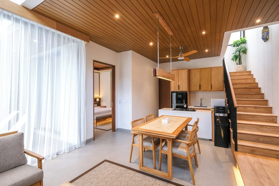 Villa, Patio, Pool View | Dining room