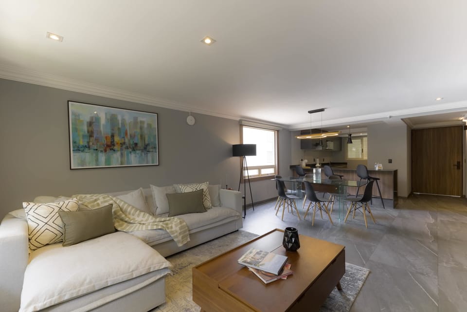 Fully loaded living room experience.


