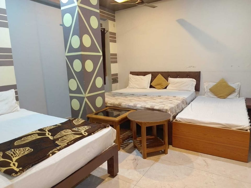 Deluxe Triple Room | Free WiFi