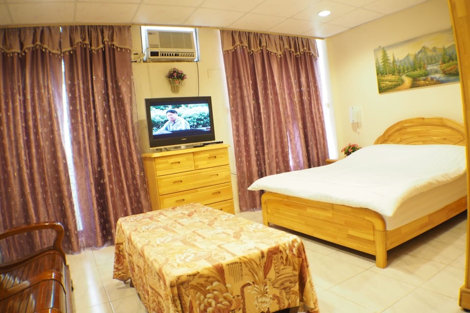 Basic Triple Room | Bed sheets