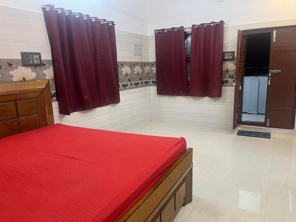 Deluxe Double Room | Free WiFi
