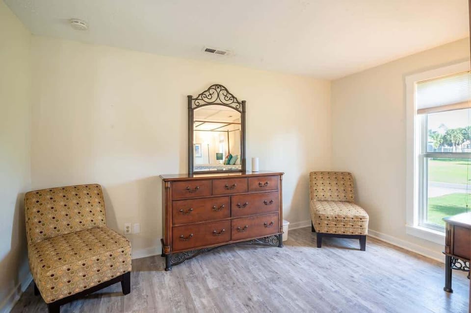 Primary Bedroom Suite with King