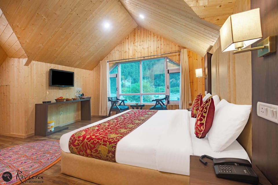 Royal Room | Free WiFi