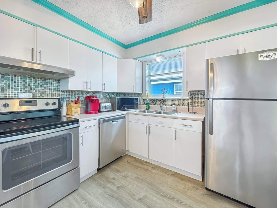 Fully equipped kitchen 