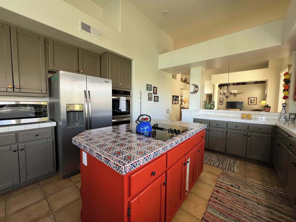 Whip up delicious meals effortlessly in this fully equipped kitchen!