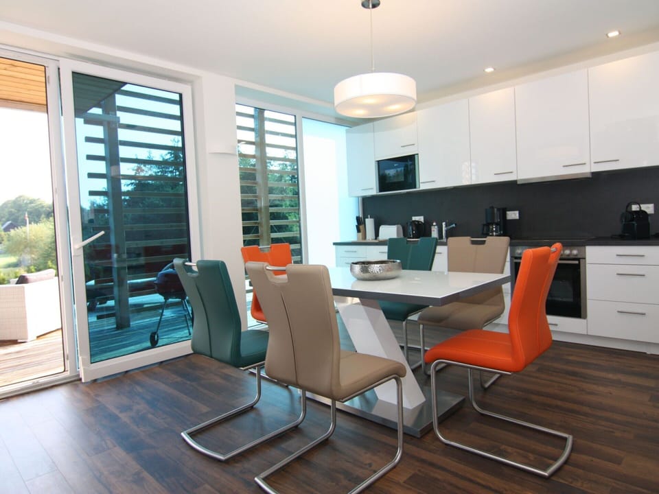 House | Dining
