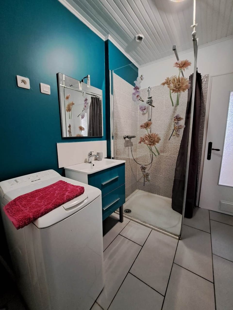Salle d'eau RDC