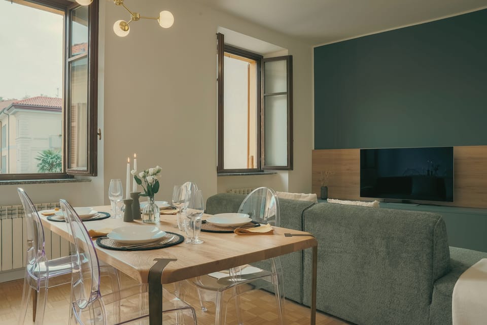 Apartment | Dining room