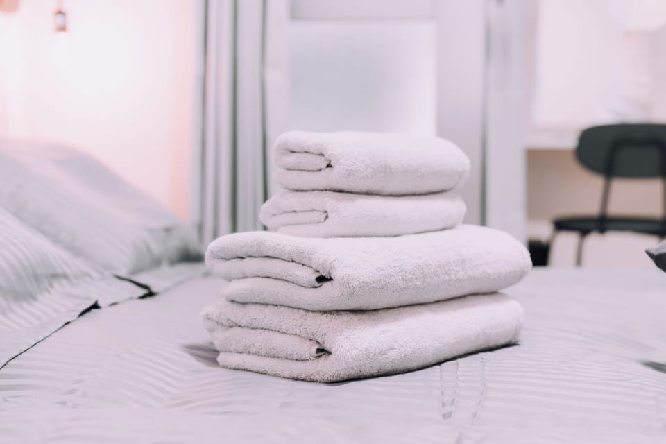 Apartment, 1 Bedroom, Non Smoking | Bathroom | Shower, hair dryer, bidet, towels