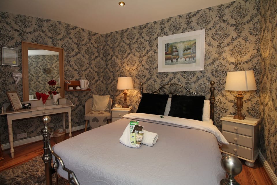 Desk, iron/ironing board, free WiFi, bed sheets