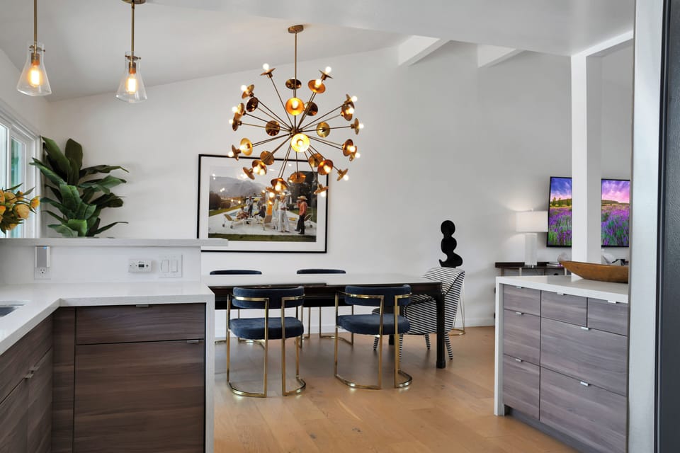 Easy to access dining room from the kitchen.