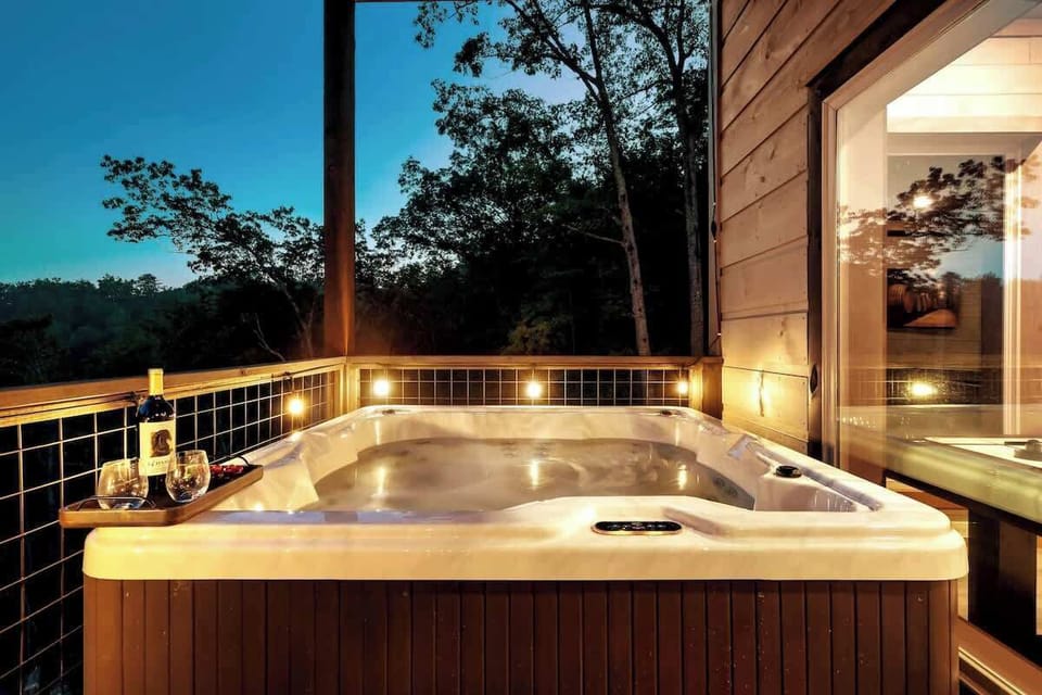 Hot tub on basement level to sip on drinks while enjoying the incredible view!
(drinks not included)