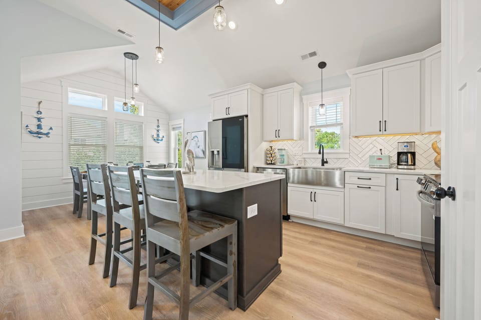 Kitchen - Top Level