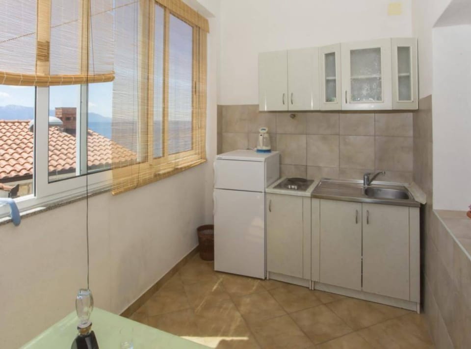 Double Room (Double Room with Private Balcony (A2)) | Private kitchenette | Fridge