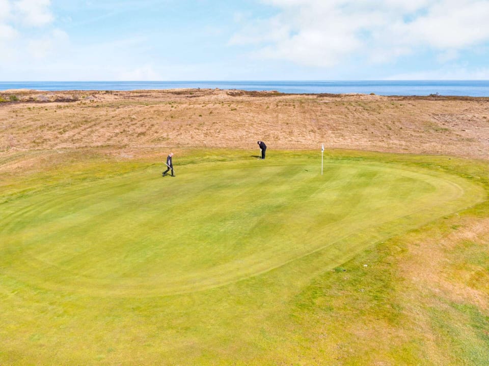 House | Golf