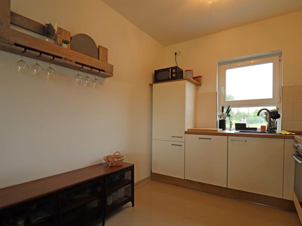 House | Private kitchen | Electric kettle, toaster, highchair