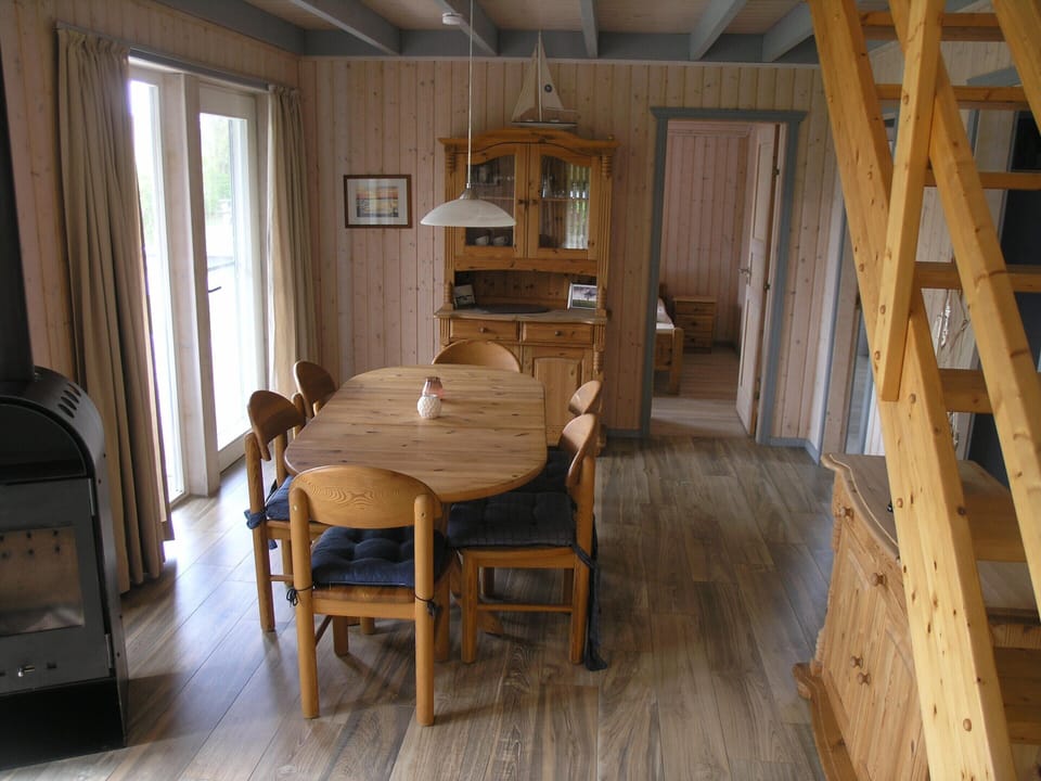 House | Dining