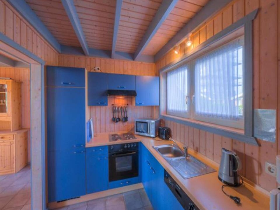 House | Private kitchen | Electric kettle, toaster