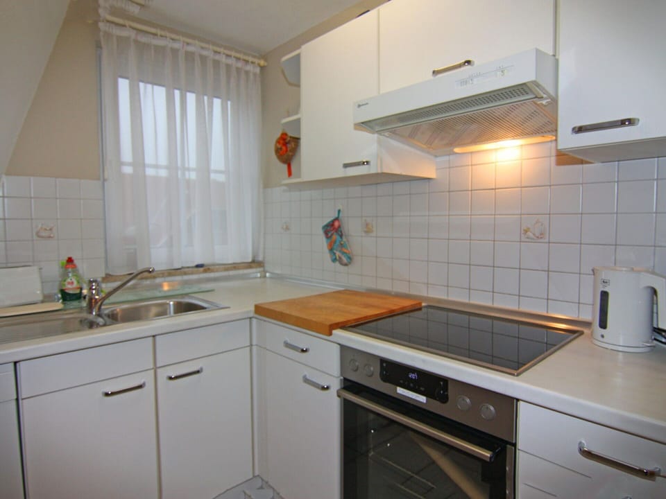 Apartment | Private kitchen | Electric kettle, toaster, highchair