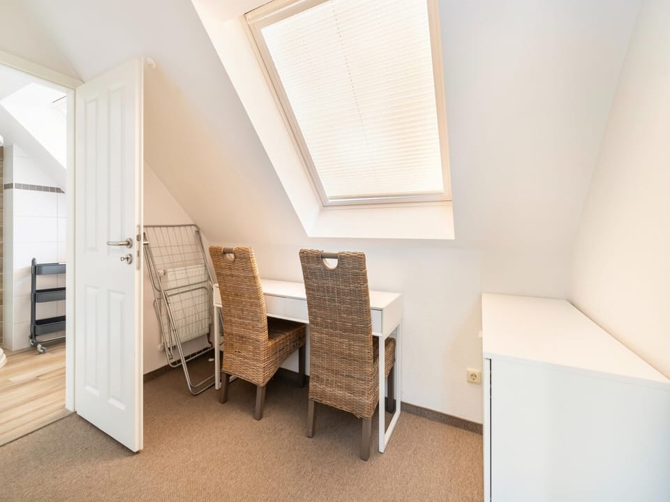 House | 4 bedrooms, individually furnished