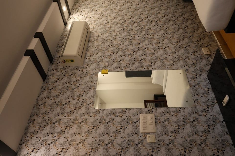Room, City View | Room amenity