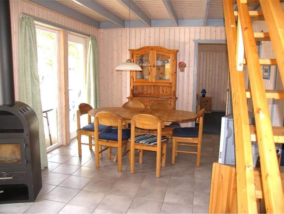 House | Dining