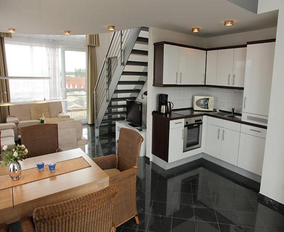 Apartment | Private kitchen | Electric kettle, toaster, highchair